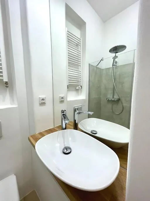 Fantastic Location! Superhost 5 Star Apartment Prague 0*,